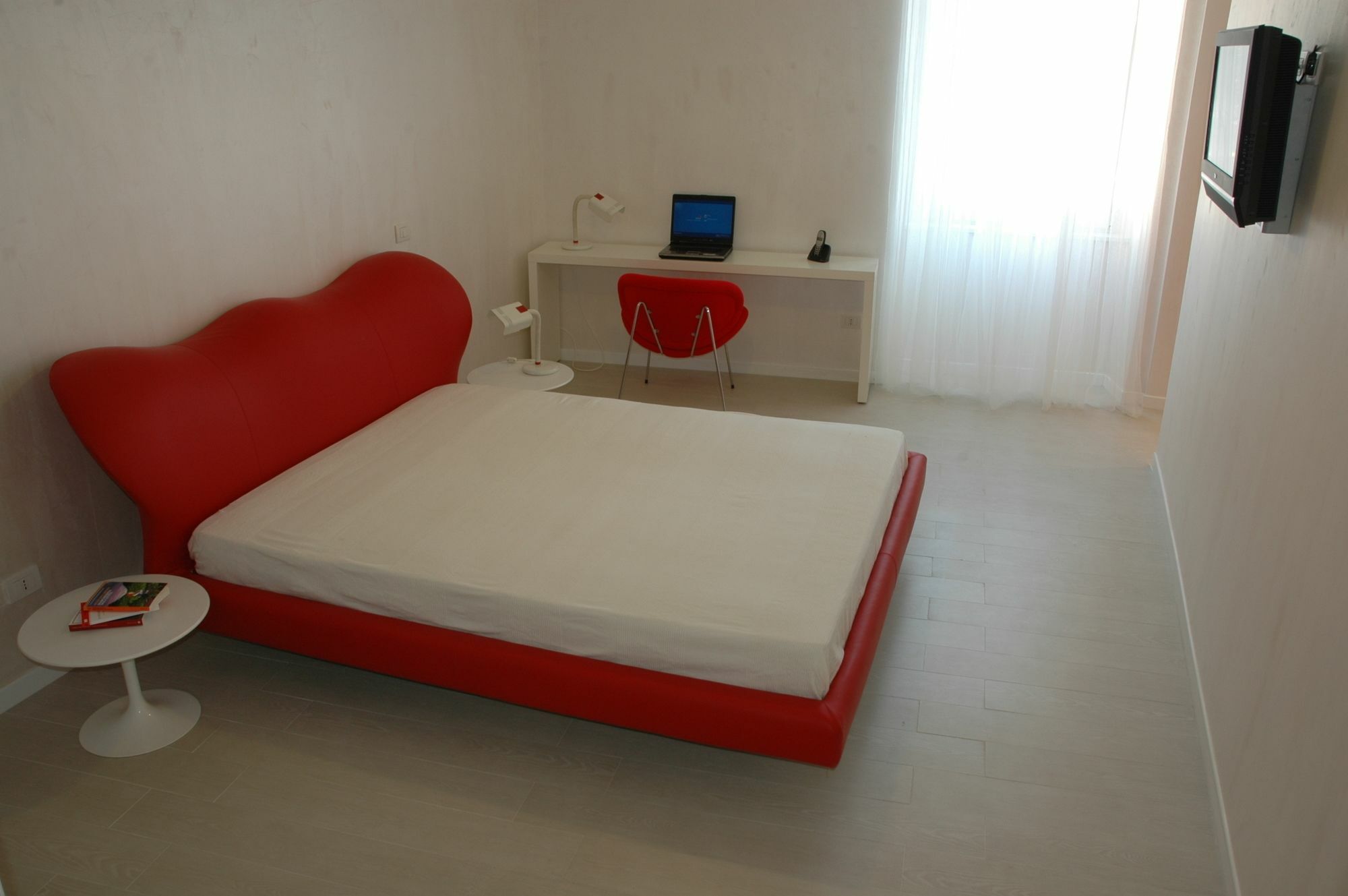 Wrh Trastevere Рим Экстерьер фото